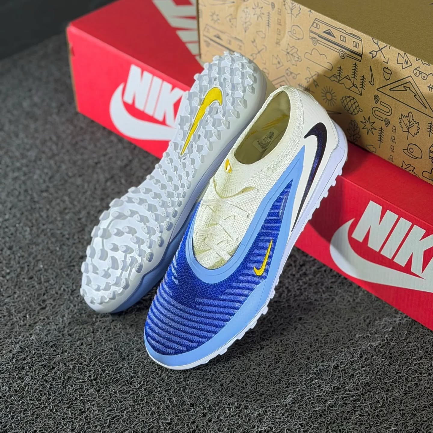 Nike Phantom GX