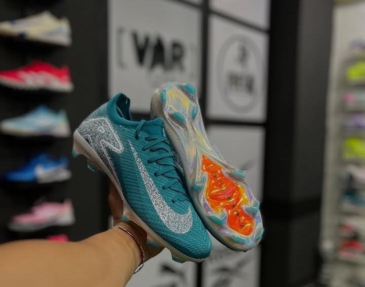 Nike Mercurial Vapor 16
